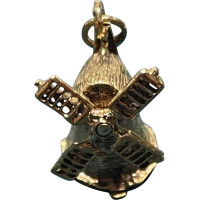 Pre-loved vintage second hand 9ct yellow gold windmill charm