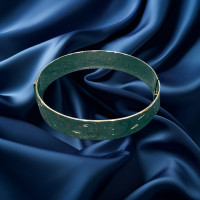 Pre-loved vintage second hand 9ct yellow gold bangle 2G0100