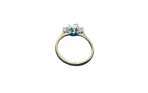 Brand New 18ct Gold Emerald (0.77ct) & Diamond (0.40ct) Trilogy Ring| Ind. Val. £2,795 | H E Phillips Ltd Totnes - 187005