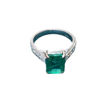 Brand New 18ct Gold Diamond Cluster Ring | 0.66ct G-H VS-SI1 | 2002 Golden Jubilee Hallmark | Independent Valuation £2,150 | H E Phillips Ltd Totnes - 187007