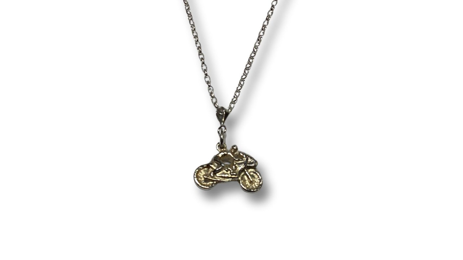 Collecting Vintage Silver Charm Pendants: Beginner’s Guide
