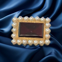 Pre-loved Vintage Second Hand 9ct Yellow Gold Hallmarked Vintage Second Hand Brooch 2G0001