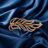 Pre-loved vintage 9ct yellow gold hallmarked second hand leaf design brooch